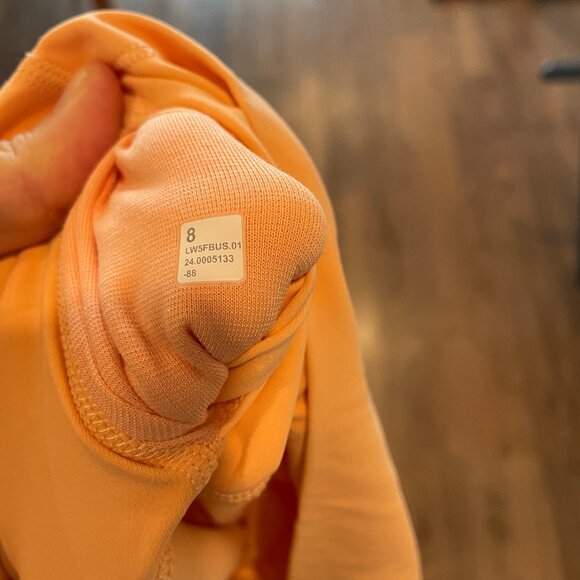 Like New Lululemon Align High Rise Legging 25” Peach Bellini Size Eight - Picture 7 of 7